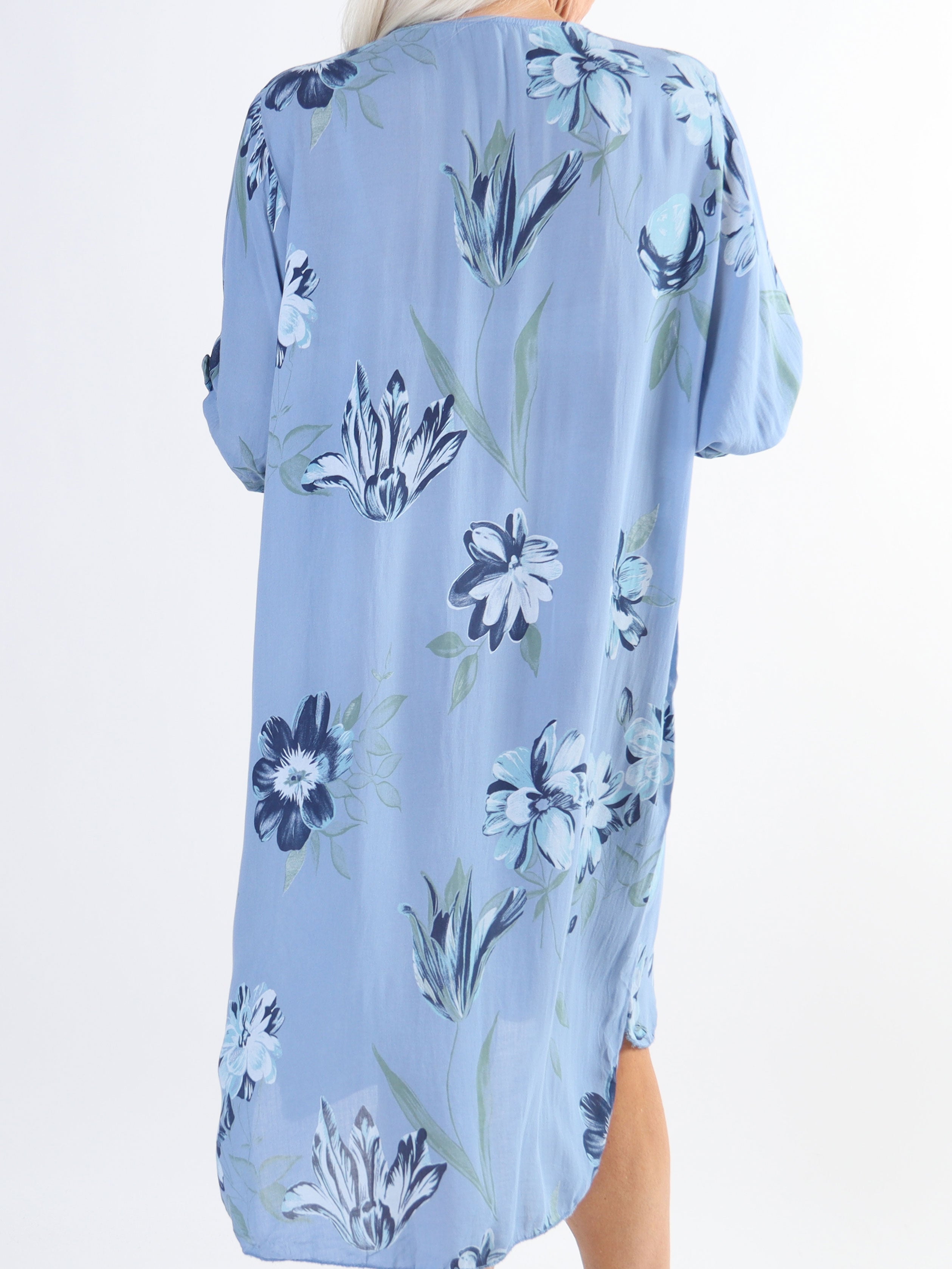 Jaana - Sød plus size tunikakjole med flæser foran